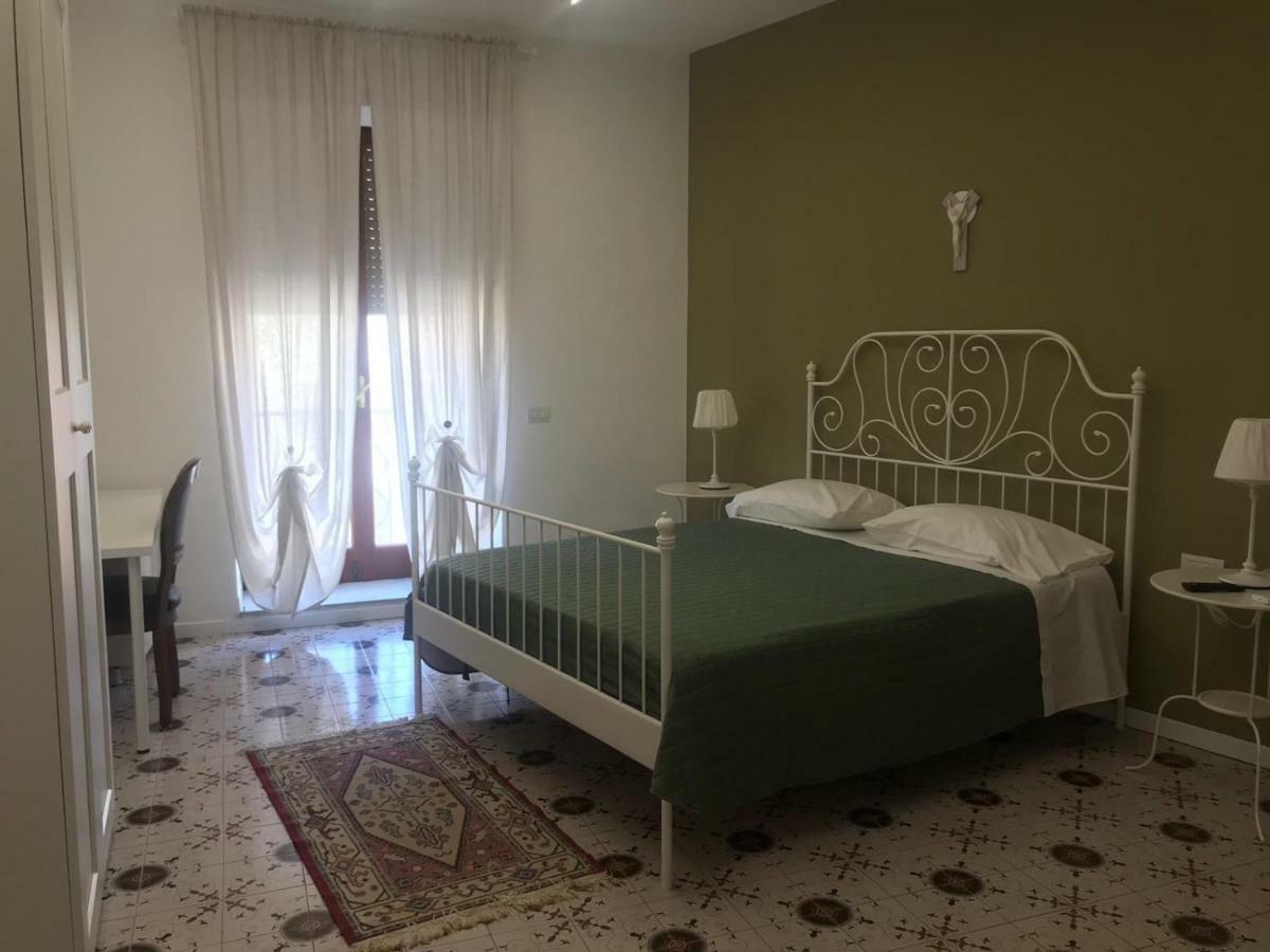 Maria Maddalena Holiday House Вико Екуензе Екстериор снимка